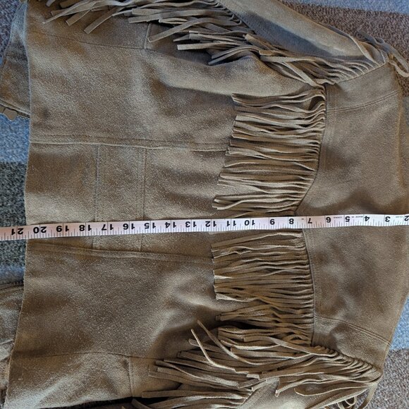 Vintage Wilson's Suede and Leather Fringe Jacket, size 8 Style# 6207 - Picture 4 of 8